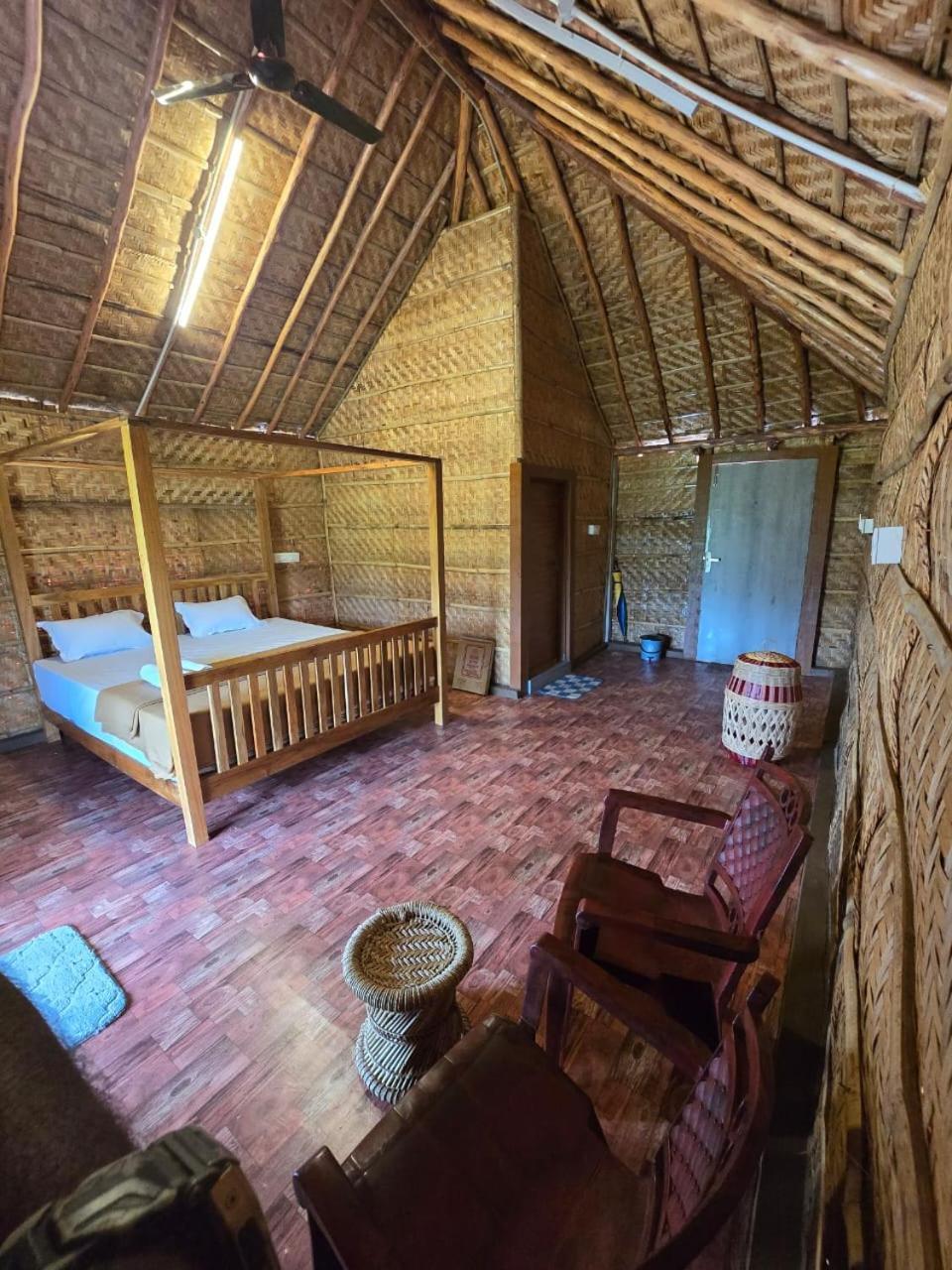 Golden Chariot Resort هامبي المظهر الخارجي الصورة